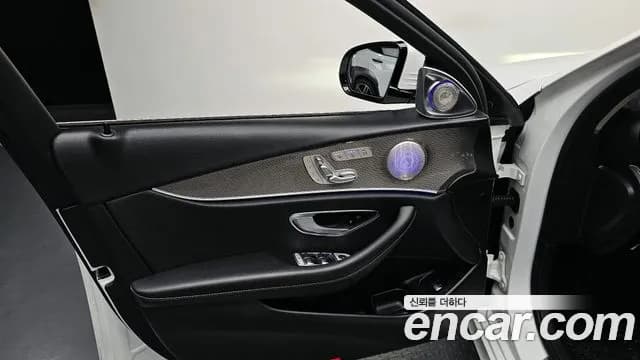 2020 Mercedes-Benz E-Class W213 E300 4MATIC AMG Line Sold VIN WDDZF4KB4LA707280 – photo 21 2020 Mercedes-Benz E-Class W213 E300 4MATIC AMG Line Sold VIN WDDZF4KB4LA707280 – photo 21