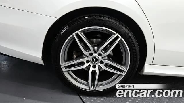 2020 Mercedes-Benz E-Class W213 E300 4MATIC AMG Line Sold VIN WDDZF4KB4LA707280 – photo 22 2020 Mercedes-Benz E-Class W213 E300 4MATIC AMG Line Sold VIN WDDZF4KB4LA707280 – photo 22