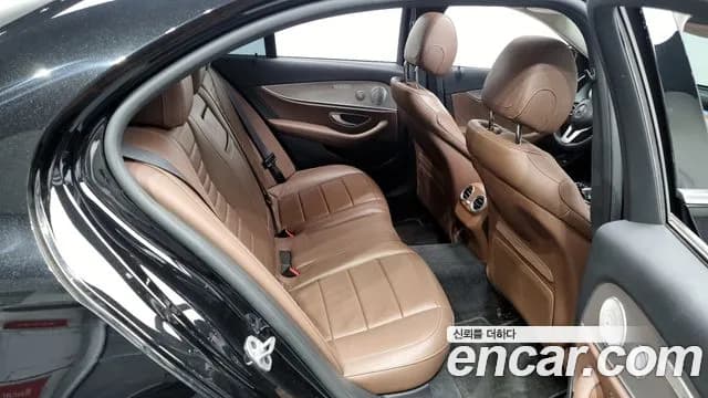 2020 Mercedes-Benz E-Class W213 E300 4MATIC AMG Line Sold VIN WDDZF4KB4LA736598 – interior seats 2020 Mercedes-Benz E-Class W213 E300 4MATIC AMG Line Sold VIN WDDZF4KB4LA736598 – interior seats