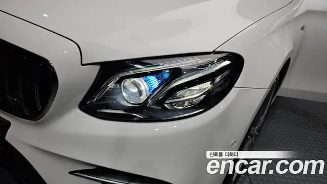 2017 Mercedes-Benz E-Class W213 E300 4MATIC AMG Line Sold VIN WDDZF4KB5HA197688 – undercarriage 2017 Mercedes-Benz E-Class W213 E300 4MATIC AMG Line Sold VIN WDDZF4KB5HA197688 – undercarriage