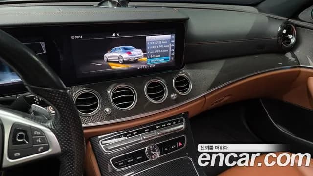 2017 Mercedes-Benz E-Class W213 E300 4MATIC AMG Line Sold VIN WDDZF4KB5HA197688 – photo 17 2017 Mercedes-Benz E-Class W213 E300 4MATIC AMG Line Sold VIN WDDZF4KB5HA197688 – photo 17