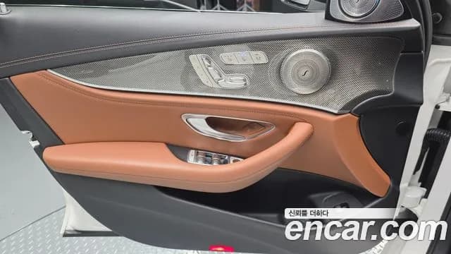 2017 Mercedes-Benz E-Class W213 E300 4MATIC AMG Line Sold VIN WDDZF4KB5HA197688 – photo 20 2017 Mercedes-Benz E-Class W213 E300 4MATIC AMG Line Sold VIN WDDZF4KB5HA197688 – photo 20