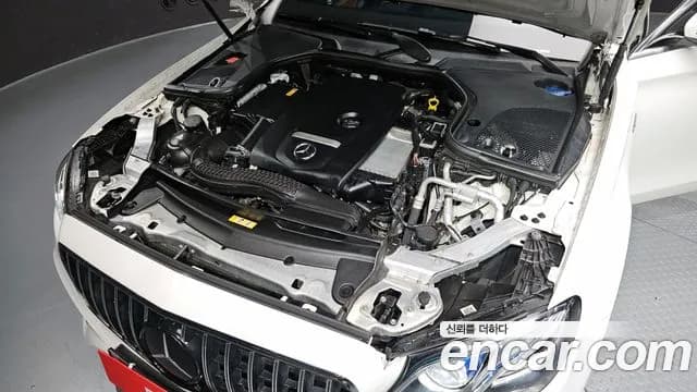 2017 Mercedes-Benz E-Class W213 E300 4MATIC AMG Line Sold VIN WDDZF4KB5HA197688 – photo 24 2017 Mercedes-Benz E-Class W213 E300 4MATIC AMG Line Sold VIN WDDZF4KB5HA197688 – photo 24