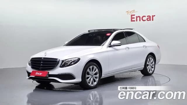 2019 Mercedes-Benz E-Class W213 E300 4MATIC Exclusive Sold VIN WDDZF4KB5KA675602 – engine bay 2019 Mercedes-Benz E-Class W213 E300 4MATIC Exclusive Sold VIN WDDZF4KB5KA675602 – engine bay