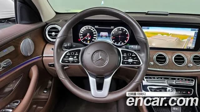 2019 Mercedes-Benz E-Class W213 E300 4MATIC Exclusive Sold VIN WDDZF4KB5KA675602 – photo 12 2019 Mercedes-Benz E-Class W213 E300 4MATIC Exclusive Sold VIN WDDZF4KB5KA675602 – photo 12