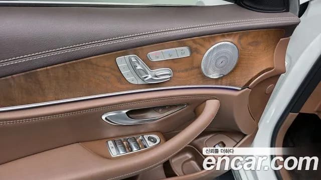 2019 Mercedes-Benz E-Class W213 E300 4MATIC Exclusive Sold VIN WDDZF4KB5KA675602 – photo 24 2019 Mercedes-Benz E-Class W213 E300 4MATIC Exclusive Sold VIN WDDZF4KB5KA675602 – photo 24