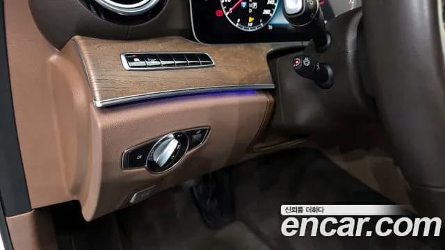 2019 Mercedes-Benz E-Class W213 E300 4MATIC Exclusive Sold VIN WDDZF4KB5KA675602 – photo 28 2019 Mercedes-Benz E-Class W213 E300 4MATIC Exclusive Sold VIN WDDZF4KB5KA675602 – photo 28