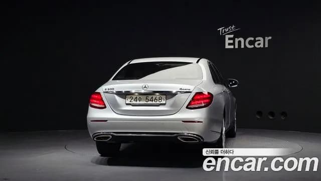 2018 Mercedes-Benz E-Class W213 E300 4MATIC Exclusive Standard Sold VIN WDDZF4KB7JA369368 – side profile 2018 Mercedes-Benz E-Class W213 E300 4MATIC Exclusive Standard Sold VIN WDDZF4KB7JA369368 – side profile