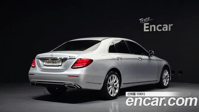 2018 Mercedes-Benz E-Class W213 E300 4MATIC Exclusive Standard Sold VIN WDDZF4KB7JA369368 – interior seats 2018 Mercedes-Benz E-Class W213 E300 4MATIC Exclusive Standard Sold VIN WDDZF4KB7JA369368 – interior seats