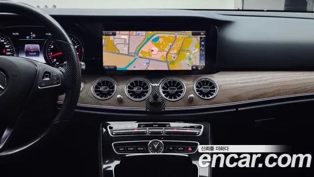 2018 Mercedes-Benz E-Class W213 E300 4MATIC Exclusive Standard Sold VIN WDDZF4KB7JA369368 – odometer reading 2018 Mercedes-Benz E-Class W213 E300 4MATIC Exclusive Standard Sold VIN WDDZF4KB7JA369368 – odometer reading