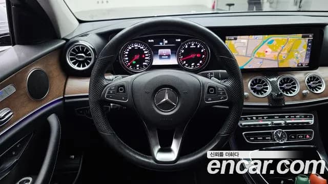 2018 Mercedes-Benz E-Class W213 E300 4MATIC Exclusive Standard Sold VIN WDDZF4KB7JA369368 – photo 13 2018 Mercedes-Benz E-Class W213 E300 4MATIC Exclusive Standard Sold VIN WDDZF4KB7JA369368 – photo 13