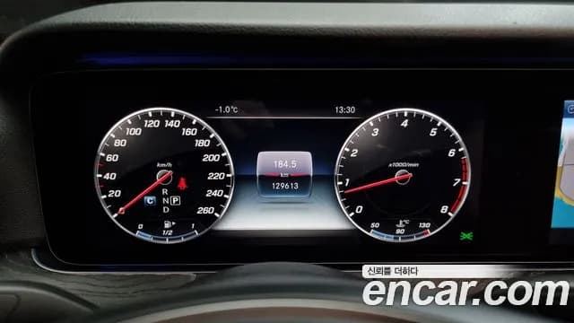 2018 Mercedes-Benz E-Class W213 E300 4MATIC Avnatgarde Sold VIN WDDZF4KB7JA410355 – interior seats 2018 Mercedes-Benz E-Class W213 E300 4MATIC Avnatgarde Sold VIN WDDZF4KB7JA410355 – interior seats