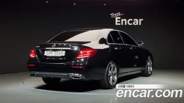 2018 Mercedes-Benz E-Class W213 E300 4MATIC Avnatgarde Sold VIN WDDZF4KB7JA410355 – photo 14 2018 Mercedes-Benz E-Class W213 E300 4MATIC Avnatgarde Sold VIN WDDZF4KB7JA410355 – photo 14