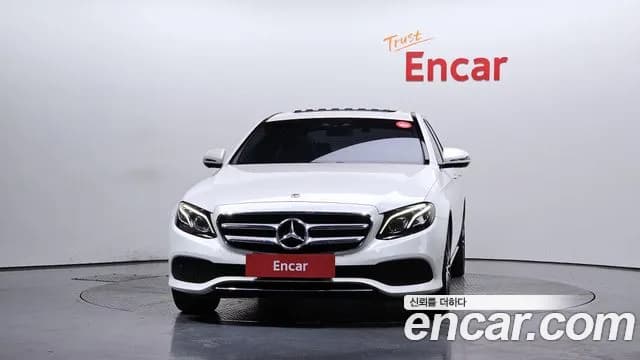 2019 Mercedes-Benz E-Class W213 E300 4MATIC Avnatgarde Sold VIN WDDZF4KB7KA539956 – interior seats 2019 Mercedes-Benz E-Class W213 E300 4MATIC Avnatgarde Sold VIN WDDZF4KB7KA539956 – interior seats