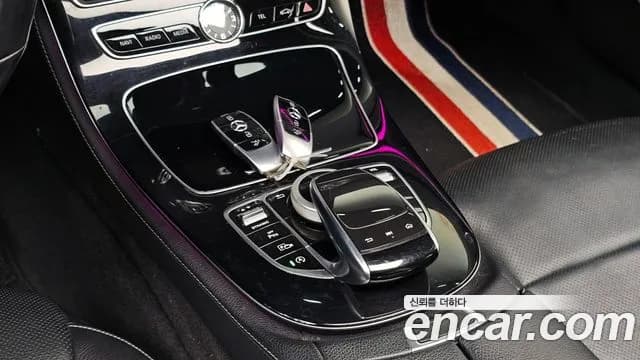 2019 Mercedes-Benz E-Class W213 E300 4MATIC Avnatgarde Sold VIN WDDZF4KB7KA539956 – photo 12 2019 Mercedes-Benz E-Class W213 E300 4MATIC Avnatgarde Sold VIN WDDZF4KB7KA539956 – photo 12