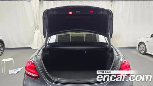 2019 Mercedes-Benz E-Class W213 E300 4MATIC Exclusive Sold VIN WDDZF4KB7KA652872 – side profile 2019 Mercedes-Benz E-Class W213 E300 4MATIC Exclusive Sold VIN WDDZF4KB7KA652872 – side profile