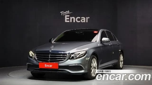 2019 Mercedes-Benz E-Class W213 E300 4MATIC Exclusive Sold VIN WDDZF4KB7KA652872 – engine bay 2019 Mercedes-Benz E-Class W213 E300 4MATIC Exclusive Sold VIN WDDZF4KB7KA652872 – engine bay