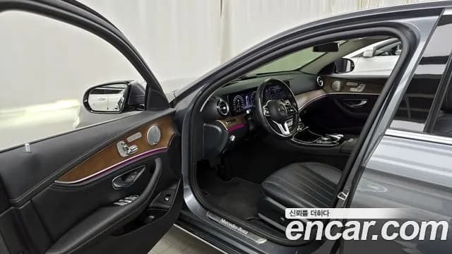2019 Mercedes-Benz E-Class W213 E300 4MATIC Exclusive Sold VIN WDDZF4KB7KA652872 – photo 19 2019 Mercedes-Benz E-Class W213 E300 4MATIC Exclusive Sold VIN WDDZF4KB7KA652872 – photo 19