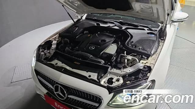 2019 Mercedes-Benz E-Class W213 E300 4MATIC Avnatgarde Sold VIN WDDZF4KB7KA658767 – engine bay 2019 Mercedes-Benz E-Class W213 E300 4MATIC Avnatgarde Sold VIN WDDZF4KB7KA658767 – engine bay