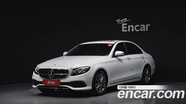 2019 Mercedes-Benz E-Class W213 E300 4MATIC Avnatgarde Sold VIN WDDZF4KB7KA658767 – photo 12 2019 Mercedes-Benz E-Class W213 E300 4MATIC Avnatgarde Sold VIN WDDZF4KB7KA658767 – photo 12