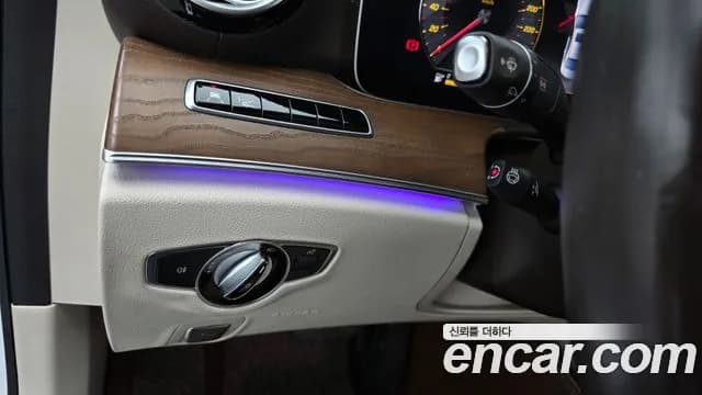 2019 Mercedes-Benz E-Class W213 E300 4MATIC Exclusive Sold VIN WDDZF4KB7KA663743 – photo 13 2019 Mercedes-Benz E-Class W213 E300 4MATIC Exclusive Sold VIN WDDZF4KB7KA663743 – photo 13