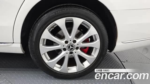 2019 Mercedes-Benz E-Class W213 E300 4MATIC Exclusive Sold VIN WDDZF4KB7KA663743 – photo 14 2019 Mercedes-Benz E-Class W213 E300 4MATIC Exclusive Sold VIN WDDZF4KB7KA663743 – photo 14