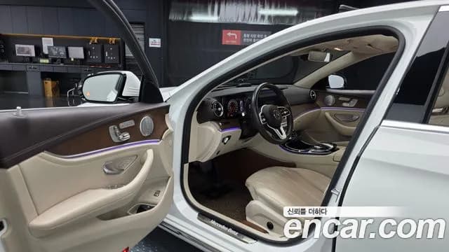 2019 Mercedes-Benz E-Class W213 E300 4MATIC Exclusive Sold VIN WDDZF4KB7KA663743 – photo 18 2019 Mercedes-Benz E-Class W213 E300 4MATIC Exclusive Sold VIN WDDZF4KB7KA663743 – photo 18