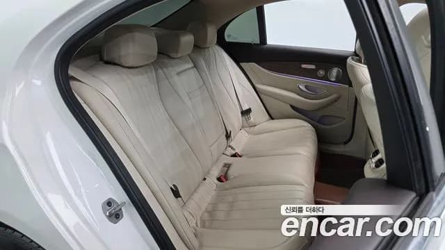2019 Mercedes-Benz E-Class W213 E300 4MATIC Exclusive Sold VIN WDDZF4KB7KA663743 – photo 32 2019 Mercedes-Benz E-Class W213 E300 4MATIC Exclusive Sold VIN WDDZF4KB7KA663743 – photo 32
