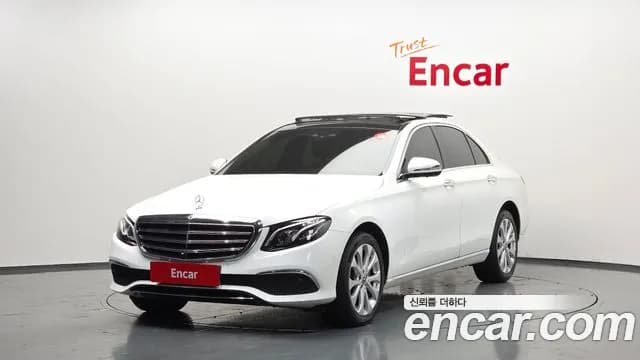 2019 Mercedes-Benz E-Class W213 E300 4MATIC Exclusive Sold VIN WDDZF4KB7KA665167 – rear exterior 2019 Mercedes-Benz E-Class W213 E300 4MATIC Exclusive Sold VIN WDDZF4KB7KA665167 – rear exterior