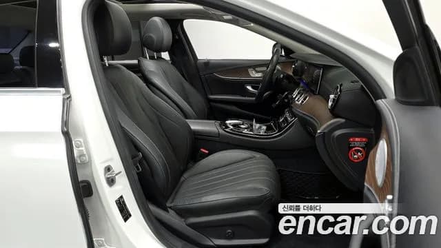 2019 Mercedes-Benz E-Class W213 E300 4MATIC Exclusive Sold VIN WDDZF4KB7KA665167 – photo 12 2019 Mercedes-Benz E-Class W213 E300 4MATIC Exclusive Sold VIN WDDZF4KB7KA665167 – photo 12