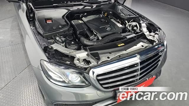 2017 Mercedes-Benz E-Class W213 E300 4MATIC Exclusive Sold VIN WDDZF4KB9HA251185 – side profile 2017 Mercedes-Benz E-Class W213 E300 4MATIC Exclusive Sold VIN WDDZF4KB9HA251185 – side profile