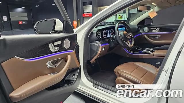 2019 Mercedes-Benz E-Class W213 E300 4MATIC Avnatgarde Sold VIN WDDZF4KB9KA536590 – odometer reading 2019 Mercedes-Benz E-Class W213 E300 4MATIC Avnatgarde Sold VIN WDDZF4KB9KA536590 – odometer reading