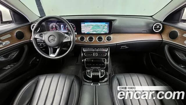 2017 Mercedes-Benz E-Class W213 E300 4MATIC Exclusive Sold VIN WDDZF4KBXHA258937 – photo 15 2017 Mercedes-Benz E-Class W213 E300 4MATIC Exclusive Sold VIN WDDZF4KBXHA258937 – photo 15