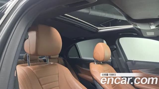 2018 Mercedes-Benz E-Class W213 E300 4MATIC AMG Line Sold VIN WDDZF4KBXJA429708 – trunk area 2018 Mercedes-Benz E-Class W213 E300 4MATIC AMG Line Sold VIN WDDZF4KBXJA429708 – trunk area