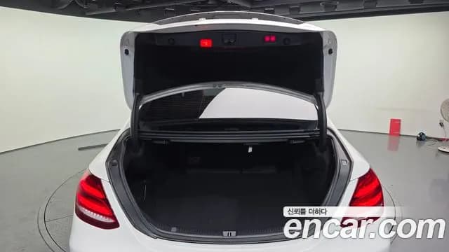 2018 Mercedes-Benz E-Class W213 E300 4MATIC AMG Line Sold VIN WDDZF4KBXJA429708 – photo 11 2018 Mercedes-Benz E-Class W213 E300 4MATIC AMG Line Sold VIN WDDZF4KBXJA429708 – photo 11