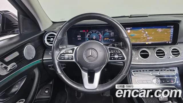 2019 Mercedes-Benz E-Class W213 E300 4MATIC Avnatgarde Sold VIN WDDZF4KBXKA536016 – interior seats 2019 Mercedes-Benz E-Class W213 E300 4MATIC Avnatgarde Sold VIN WDDZF4KBXKA536016 – interior seats