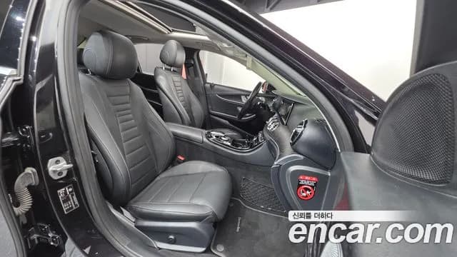 2019 Mercedes-Benz E-Class W213 E300 4MATIC Avnatgarde Sold VIN WDDZF4KBXKA536016 – photo 11 2019 Mercedes-Benz E-Class W213 E300 4MATIC Avnatgarde Sold VIN WDDZF4KBXKA536016 – photo 11