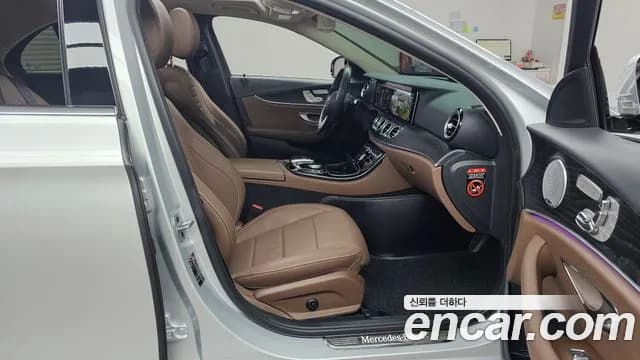2019 Mercedes-Benz E-Class W213 E300 4MATIC Avnatgarde Sold VIN WDDZF4KBXKA539966 – side profile 2019 Mercedes-Benz E-Class W213 E300 4MATIC Avnatgarde Sold VIN WDDZF4KBXKA539966 – side profile