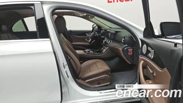2019 Mercedes-Benz E-Class W213 E300 4MATIC Avnatgarde Sold VIN WDDZF4KBXKA552023 – dashboard 2019 Mercedes-Benz E-Class W213 E300 4MATIC Avnatgarde Sold VIN WDDZF4KBXKA552023 – dashboard