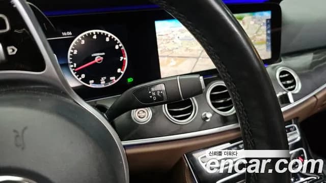 2019 Mercedes-Benz E-Class W213 E300 4MATIC Avnatgarde Sold VIN WDDZF4KBXKA552023 – photo 24 2019 Mercedes-Benz E-Class W213 E300 4MATIC Avnatgarde Sold VIN WDDZF4KBXKA552023 – photo 24