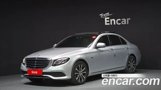 2019 Mercedes-Benz E-Class W213 E300e Exclusive Sold VIN WDDZF5DB2KA659229 – exterior detail 2019 Mercedes-Benz E-Class W213 E300e Exclusive Sold VIN WDDZF5DB2KA659229 – exterior detail