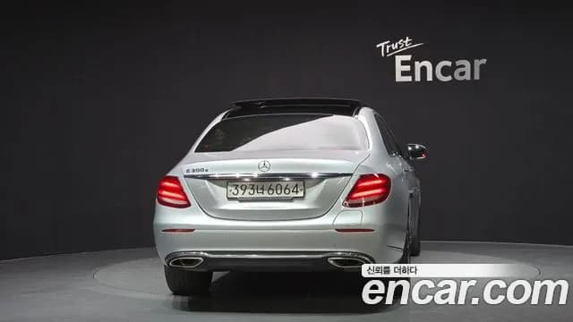 2019 Mercedes-Benz E-Class W213 E300e Exclusive Sold VIN WDDZF5DB2KA659229 – photo 19 2019 Mercedes-Benz E-Class W213 E300e Exclusive Sold VIN WDDZF5DB2KA659229 – photo 19