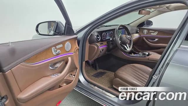 2019 Mercedes-Benz E-Class W213 E300e Exclusive Sold VIN WDDZF5DBXKA680636 – side profile 2019 Mercedes-Benz E-Class W213 E300e Exclusive Sold VIN WDDZF5DBXKA680636 – side profile