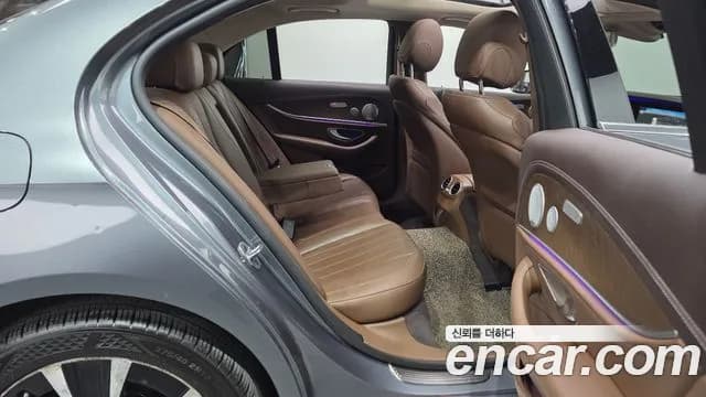 2019 Mercedes-Benz E-Class W213 E300e Exclusive Sold VIN WDDZF5DBXKA680636 – interior seats 2019 Mercedes-Benz E-Class W213 E300e Exclusive Sold VIN WDDZF5DBXKA680636 – interior seats