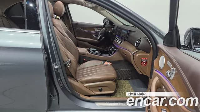 2019 Mercedes-Benz E-Class W213 E300e Exclusive Sold VIN WDDZF5DBXKA680636 – photo 11 2019 Mercedes-Benz E-Class W213 E300e Exclusive Sold VIN WDDZF5DBXKA680636 – photo 11
