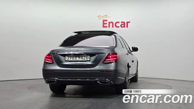 2019 Mercedes-Benz E-Class W213 E300e Exclusive Sold VIN WDDZF5DBXKA680636 – photo 12 2019 Mercedes-Benz E-Class W213 E300e Exclusive Sold VIN WDDZF5DBXKA680636 – photo 12