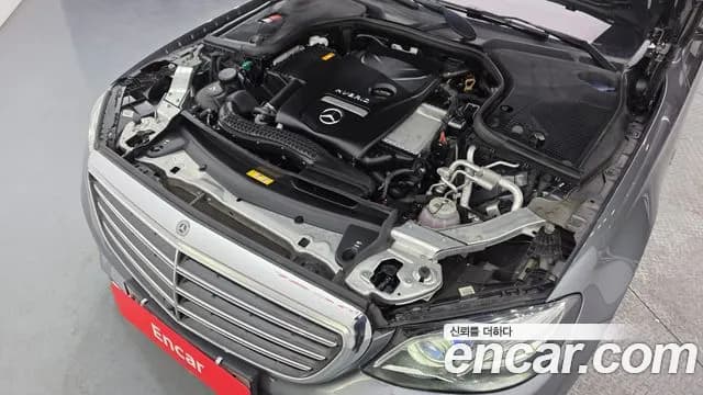 2019 Mercedes-Benz E-Class W213 E300e Exclusive Sold VIN WDDZF5DBXKA680636 – photo 15 2019 Mercedes-Benz E-Class W213 E300e Exclusive Sold VIN WDDZF5DBXKA680636 – photo 15