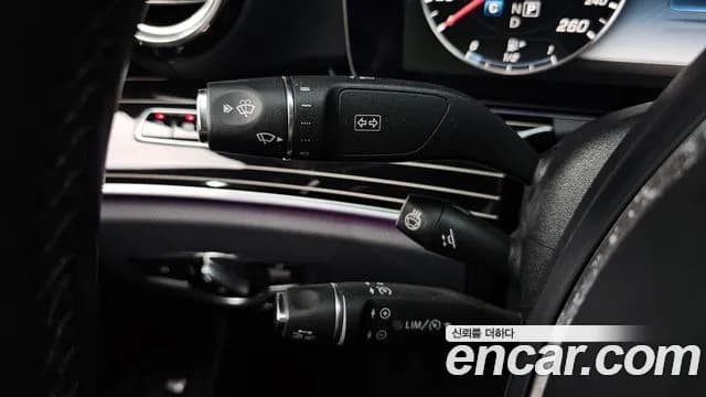 2017 Mercedes-Benz E-Class W213 E400 4MATIC Exclusive Sold VIN WDDZF6GB6HA220237 – interior seats 2017 Mercedes-Benz E-Class W213 E400 4MATIC Exclusive Sold VIN WDDZF6GB6HA220237 – interior seats