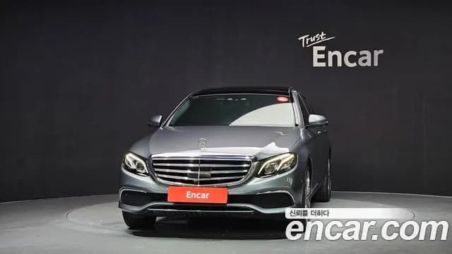 2017 Mercedes-Benz E-Class W213 E400 4MATIC Exclusive Sold VIN WDDZF6GB6HA220237 – engine bay 2017 Mercedes-Benz E-Class W213 E400 4MATIC Exclusive Sold VIN WDDZF6GB6HA220237 – engine bay