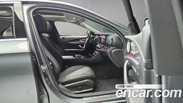 2017 Mercedes-Benz E-Class W213 E400 4MATIC Exclusive Sold VIN WDDZF6GB6HA220237 – photo 12 2017 Mercedes-Benz E-Class W213 E400 4MATIC Exclusive Sold VIN WDDZF6GB6HA220237 – photo 12